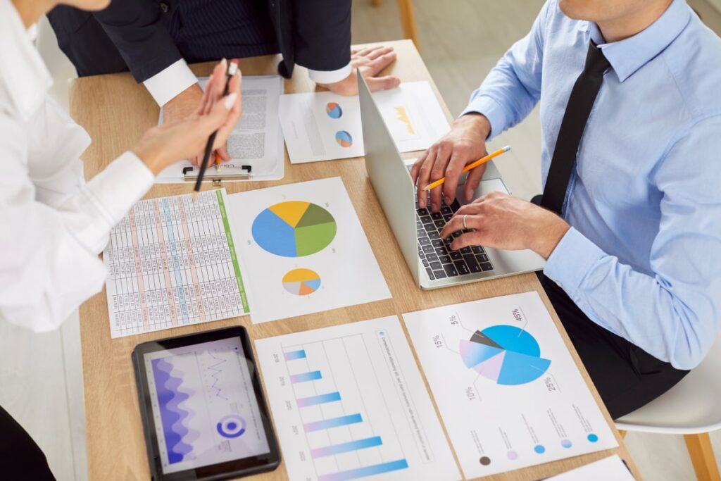 Tax Planning & Compliance by Douglas Gray CPA in Barrie & Surrounding Area